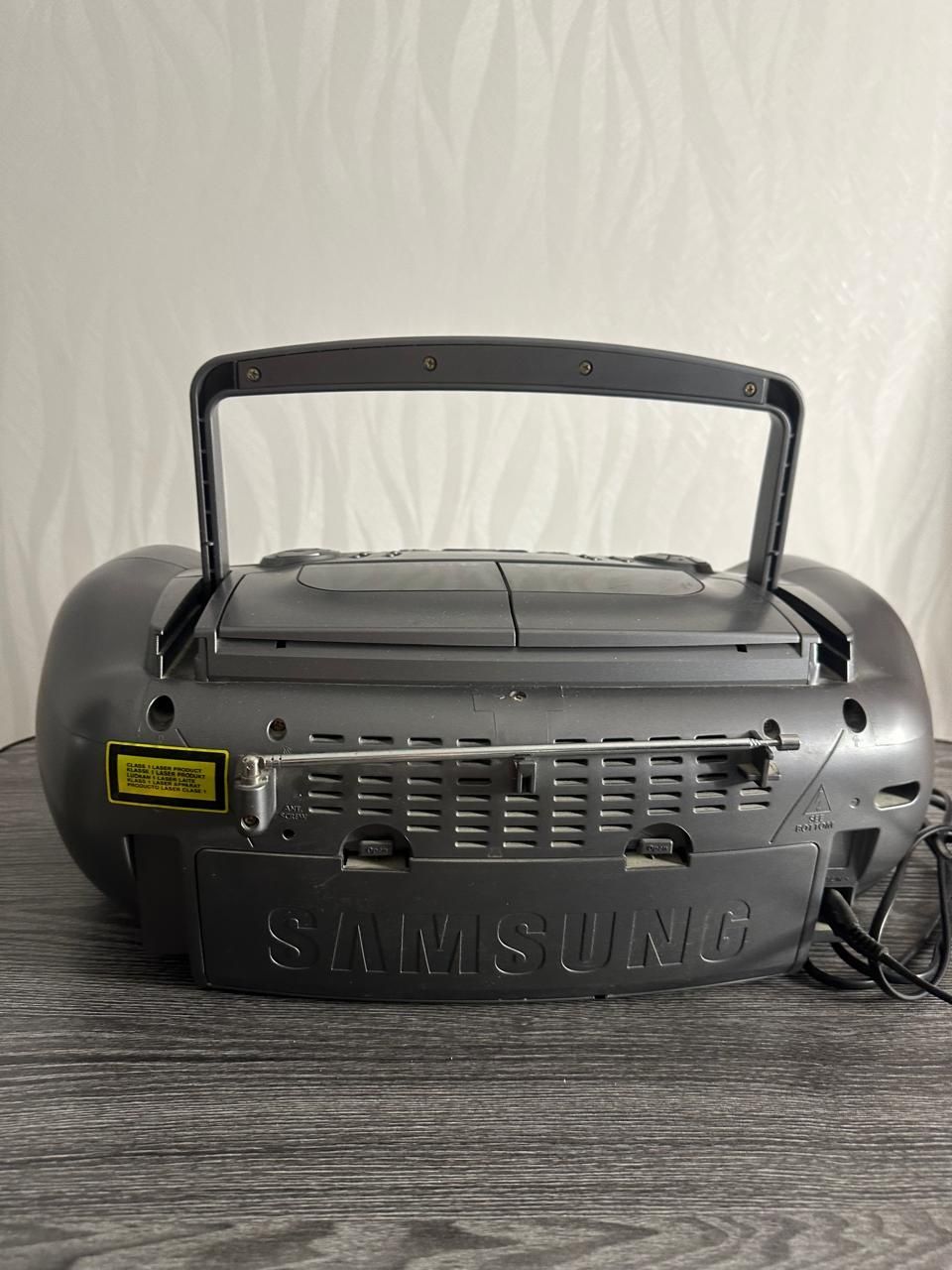 Магнитола Samsung, музыкальный центр Panasonic
