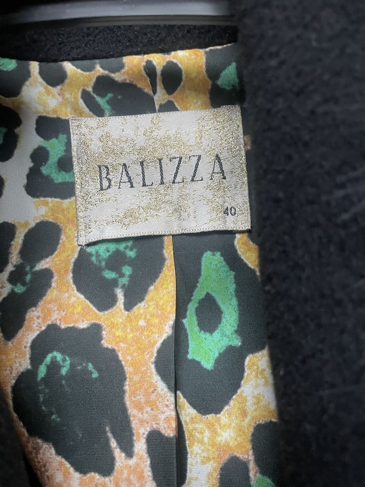 Продам Пальто