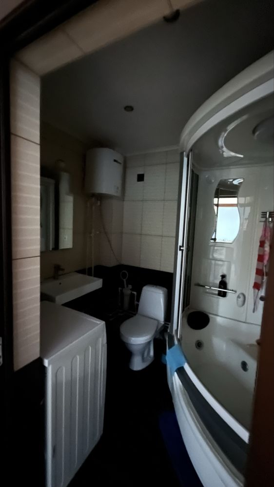 Сдам квартиру 3 комн, в хорошем, комфортном районе