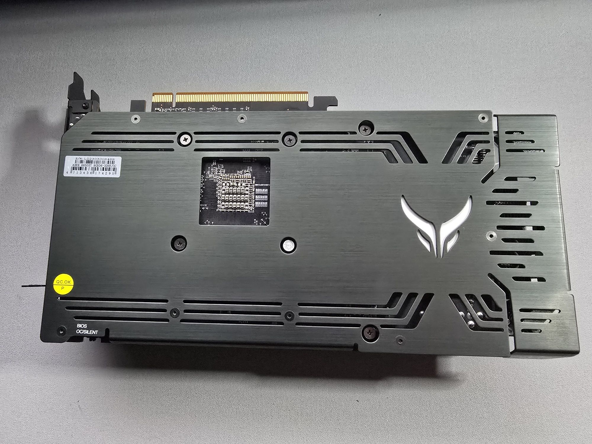 Видеокарта AMD RX 6650 XT