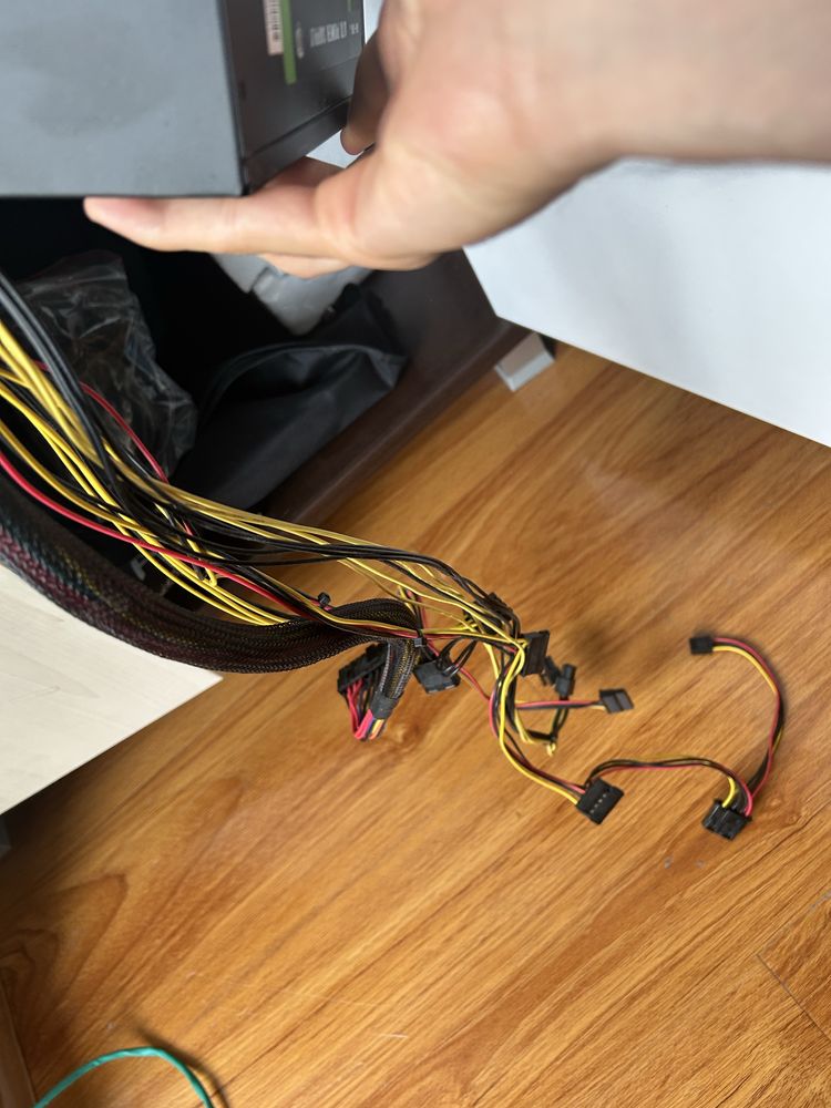 Блок питания GAMEMAX 500W