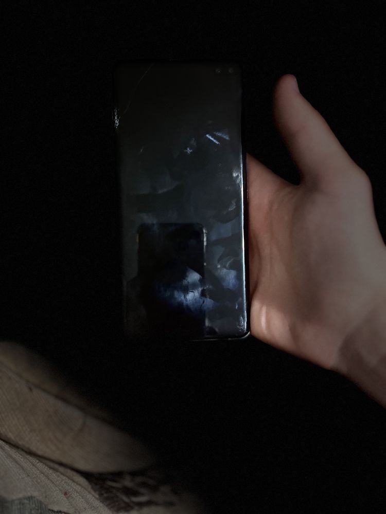Samsung s10+ на запчасти