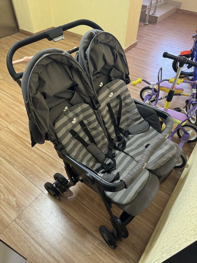 Продам коляску joie twin