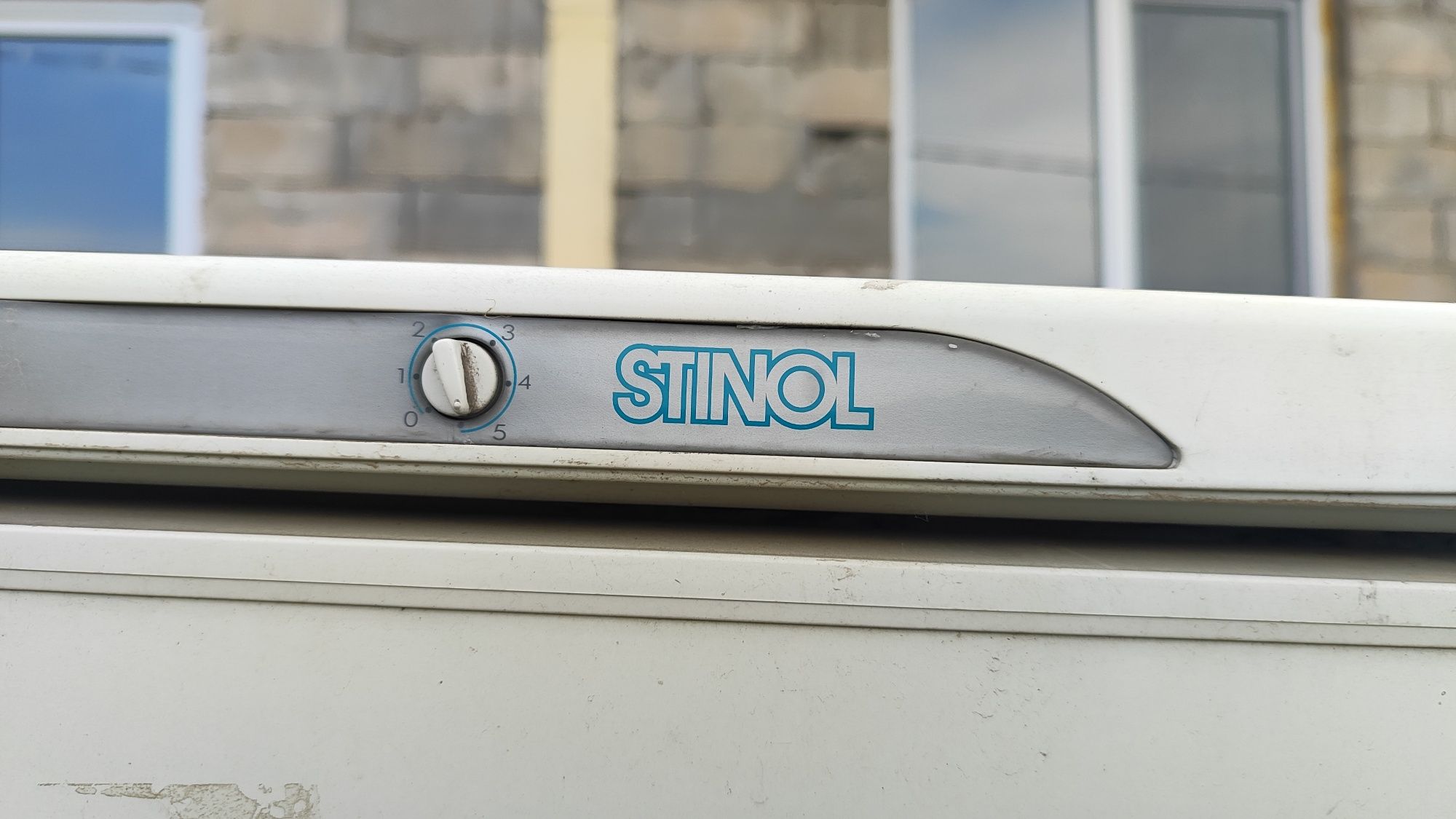 Холодильник Stinol не работает