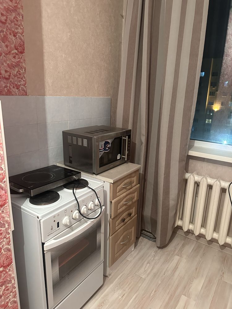 Продам 1-комнатную квартиру в центре левого берега