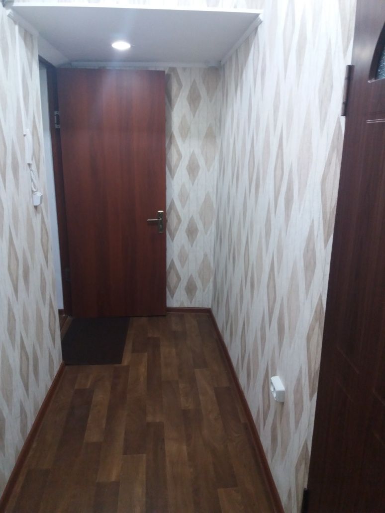 Продам 1 комнатную квартиру на Гэсе