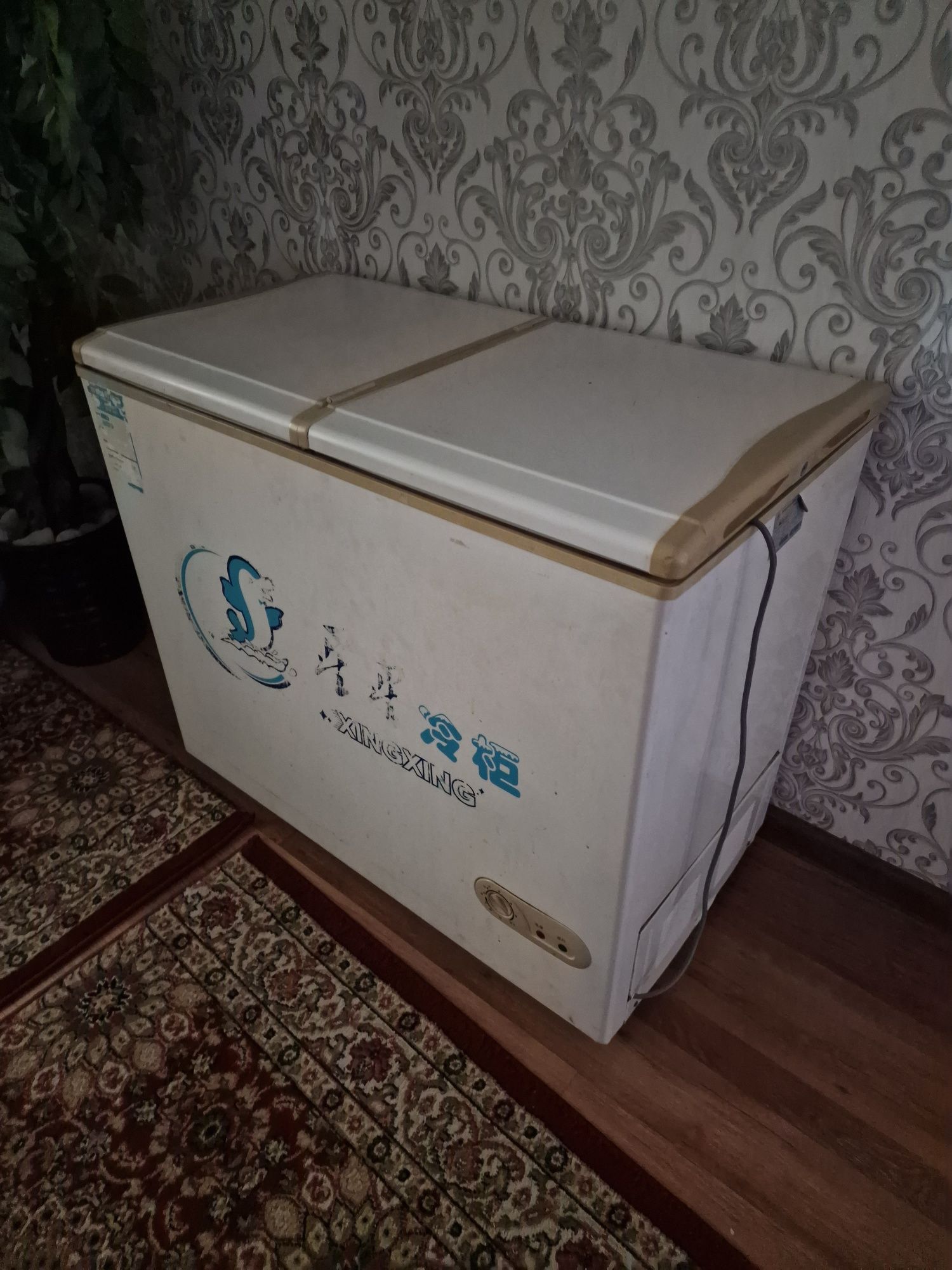 Холодильник сатылады