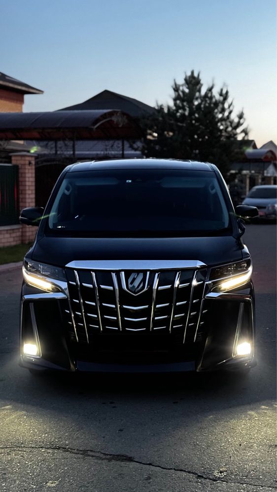 Аренда авто минивен, ZEEKR, LX570
