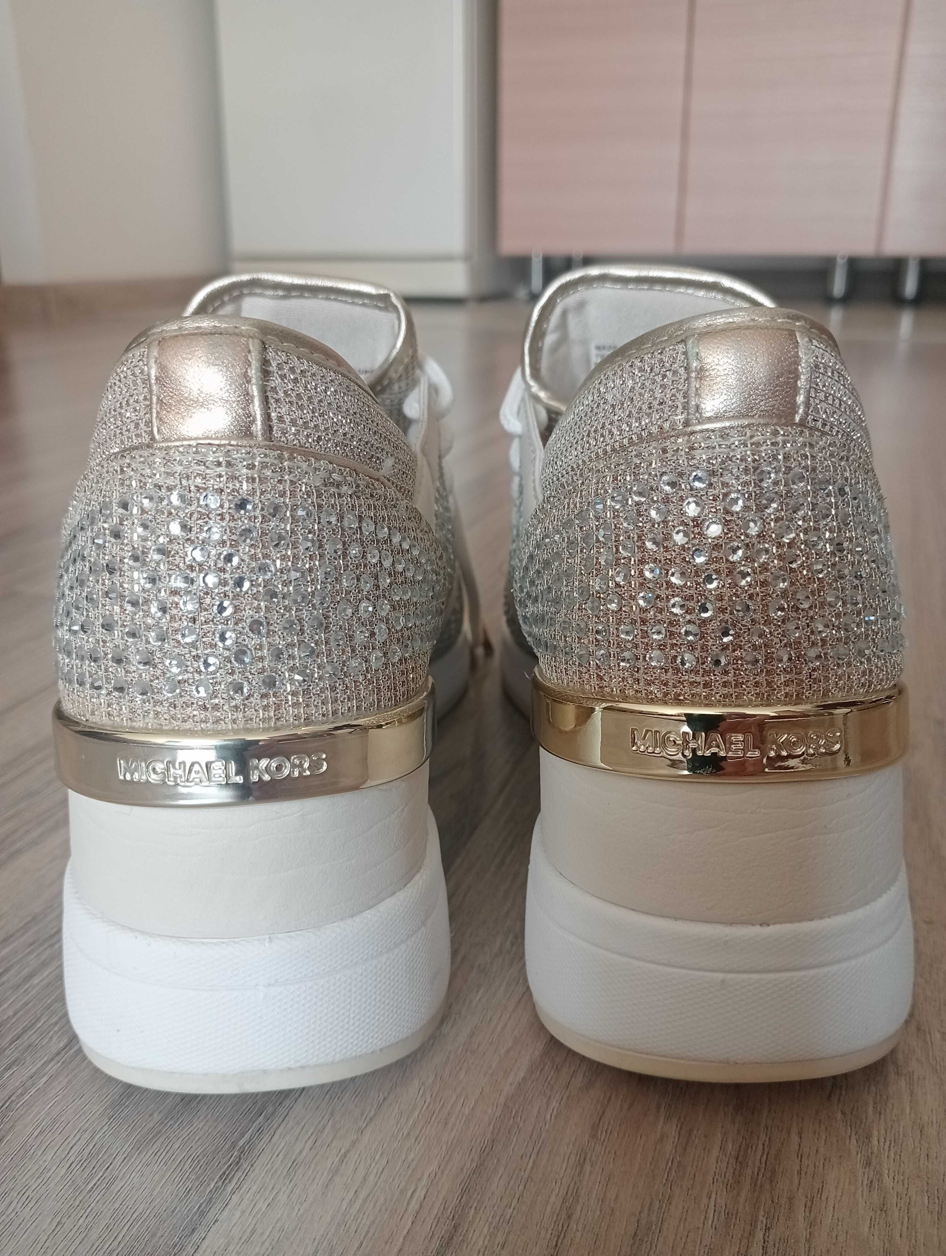 Кроссовки Michael Kors