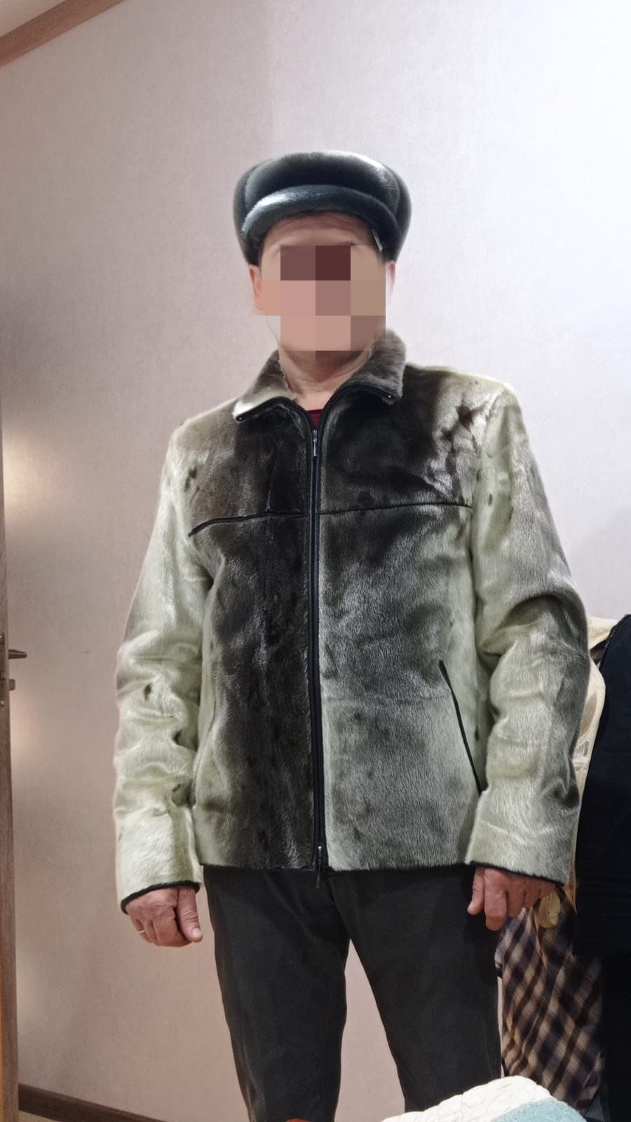 Продам куртку из нерпы мужская