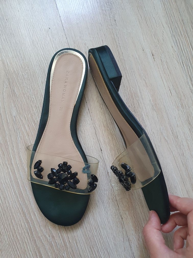 ZARA шлёпки,за 2000 тенге.