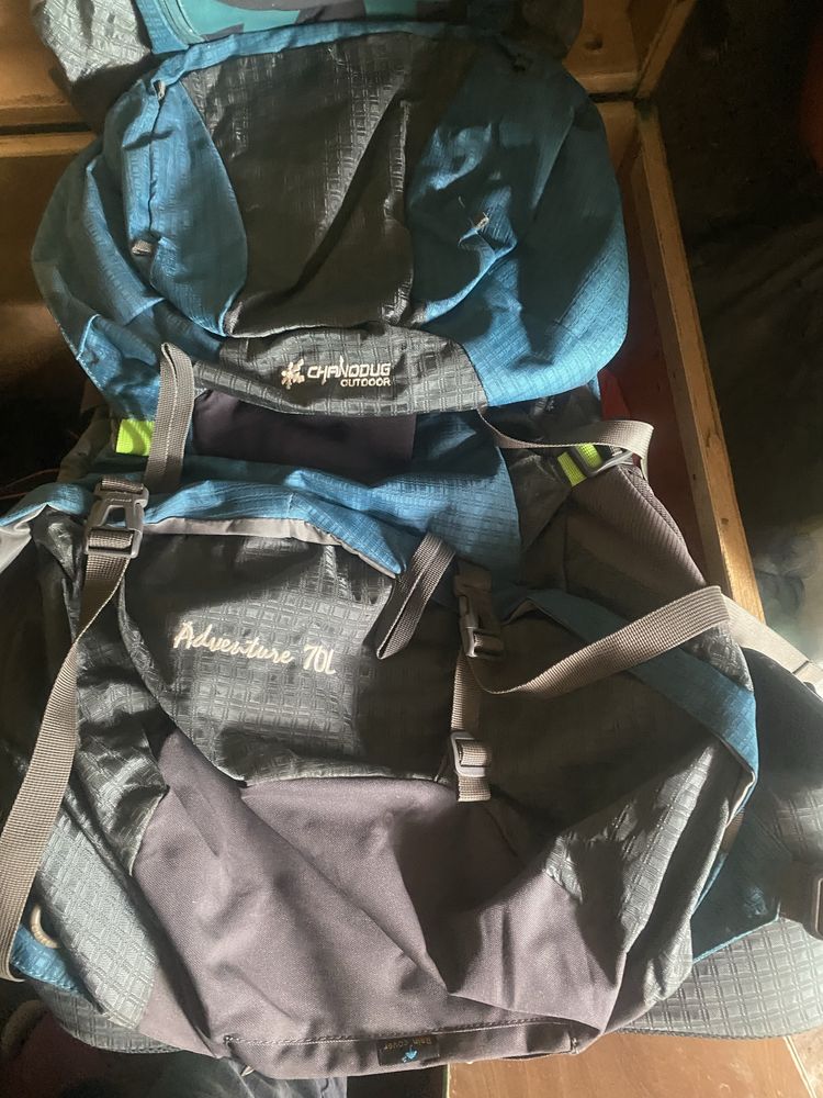 Продается рюкзаки CHAN DDUG 70 L новые
