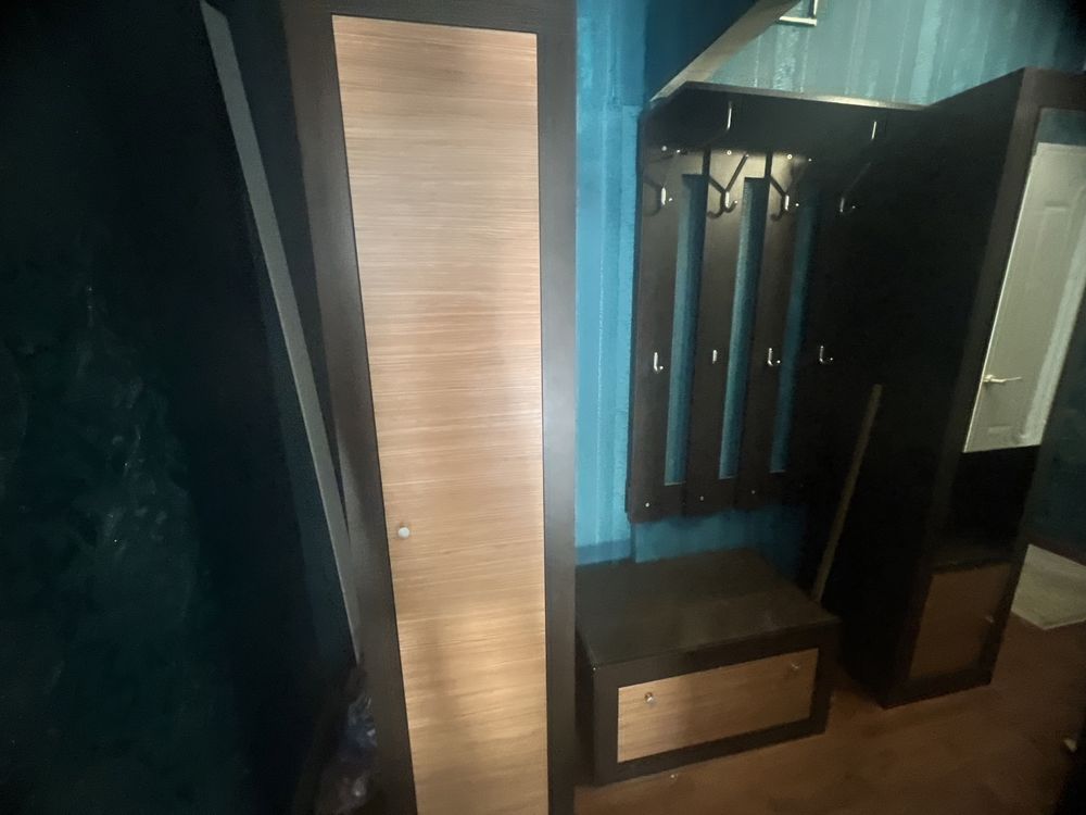 продам прихожку