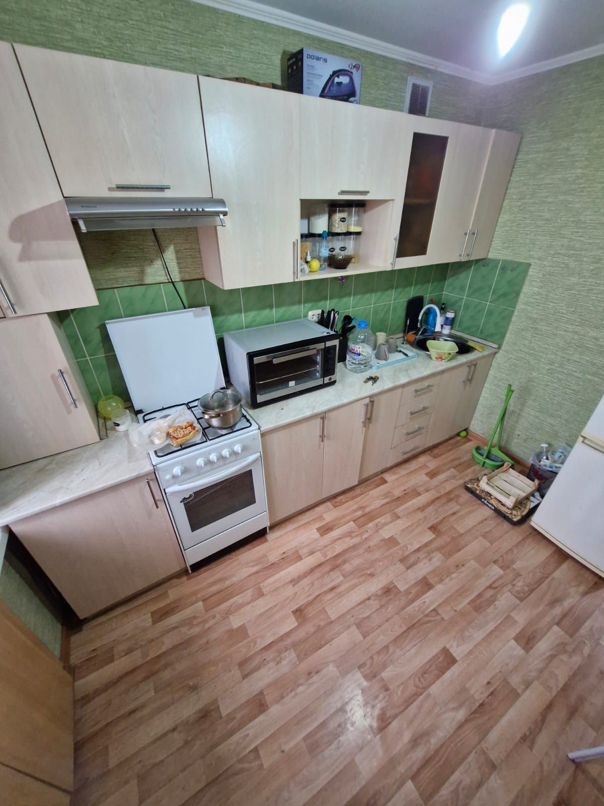 Продаётся 1-комнатная квартира 20й мкр 13800