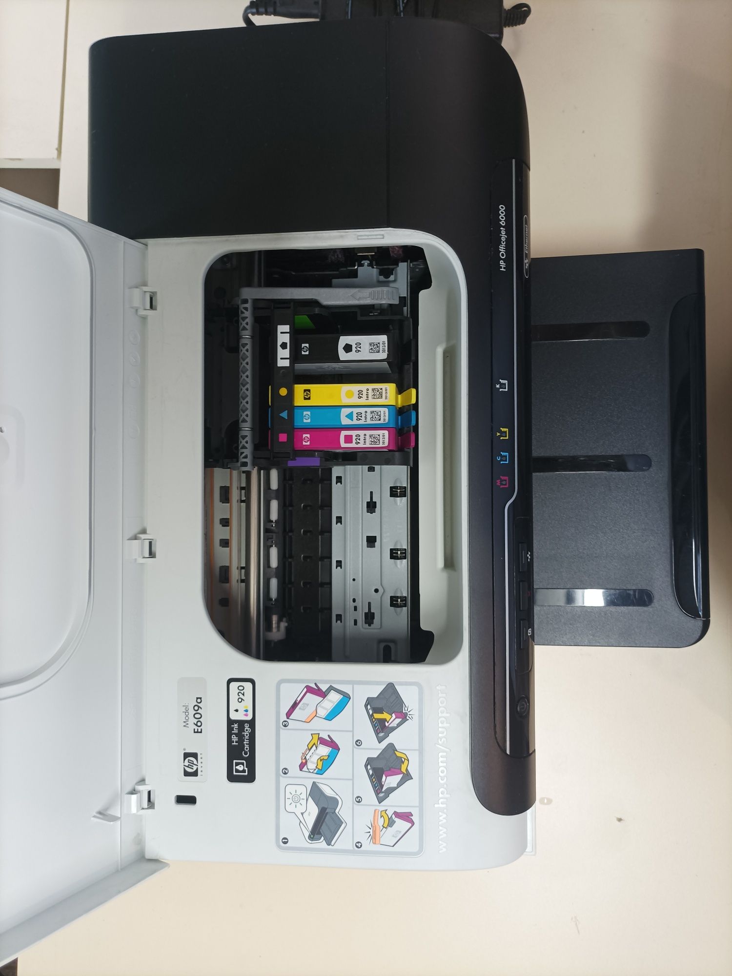 Принтер цветной HP officejet 6000