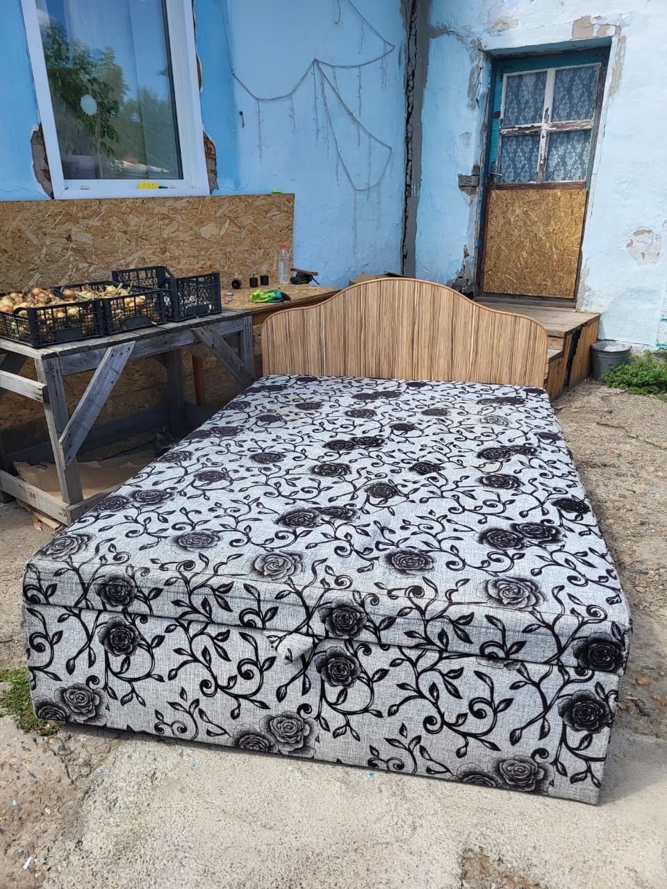 Продам кравать б/у