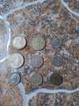 Продам коллекционные медали и рублей