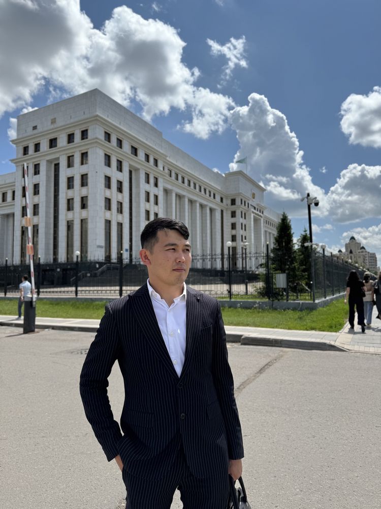 Адвокат юрист зангер по криптовалюте интернетмошеничеству