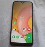Продам galaxy A01 в хорошем состояний в комплекте чехол, зарядка