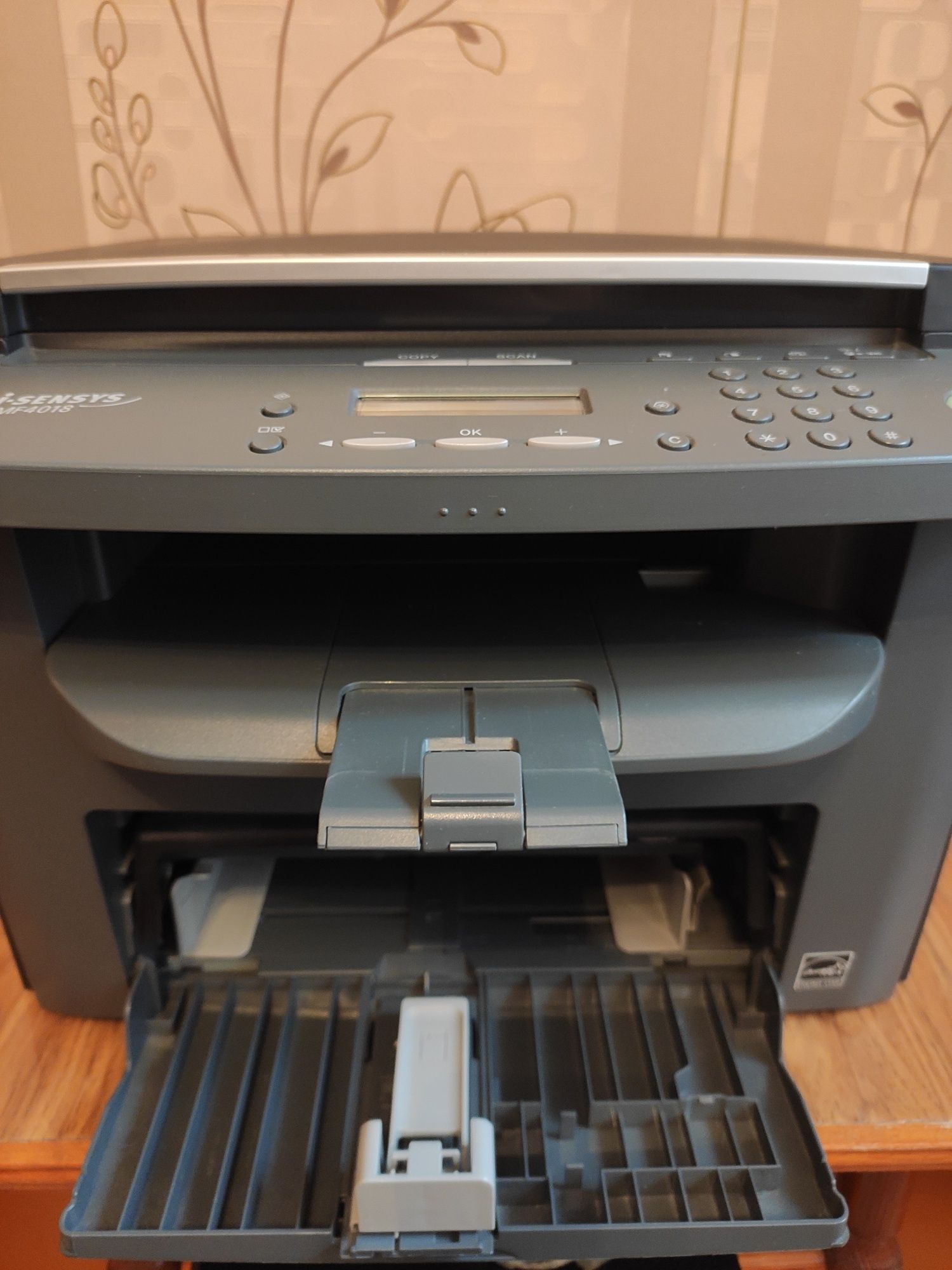 Продам принтер Canon MF4018