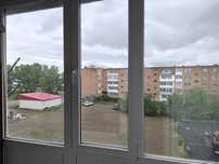 Продам 2-х ком, мкр 4 д 10( Восточный) со всей мебелью