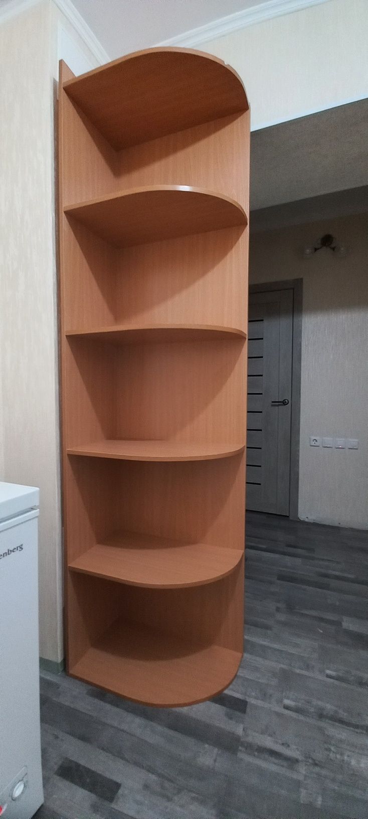 Продам шкаф-этажерка