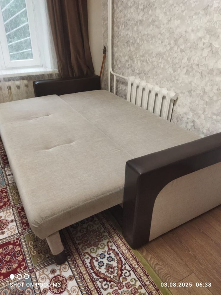 Продается диван в хорошем состояний