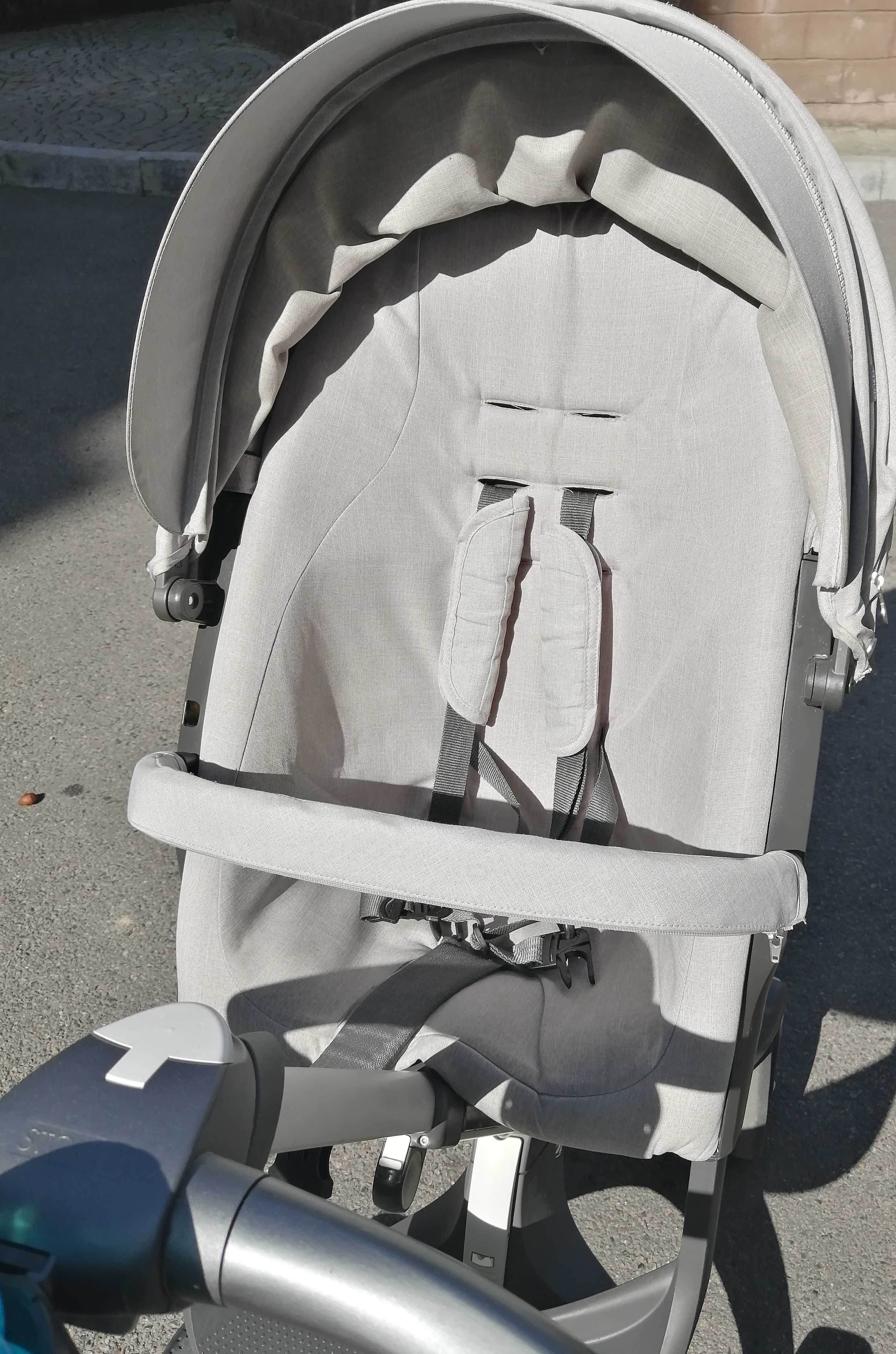 Коляска Stokke Xplory серая б.у. Полный комплект.