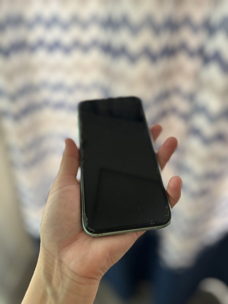 Iphone 11 — 128