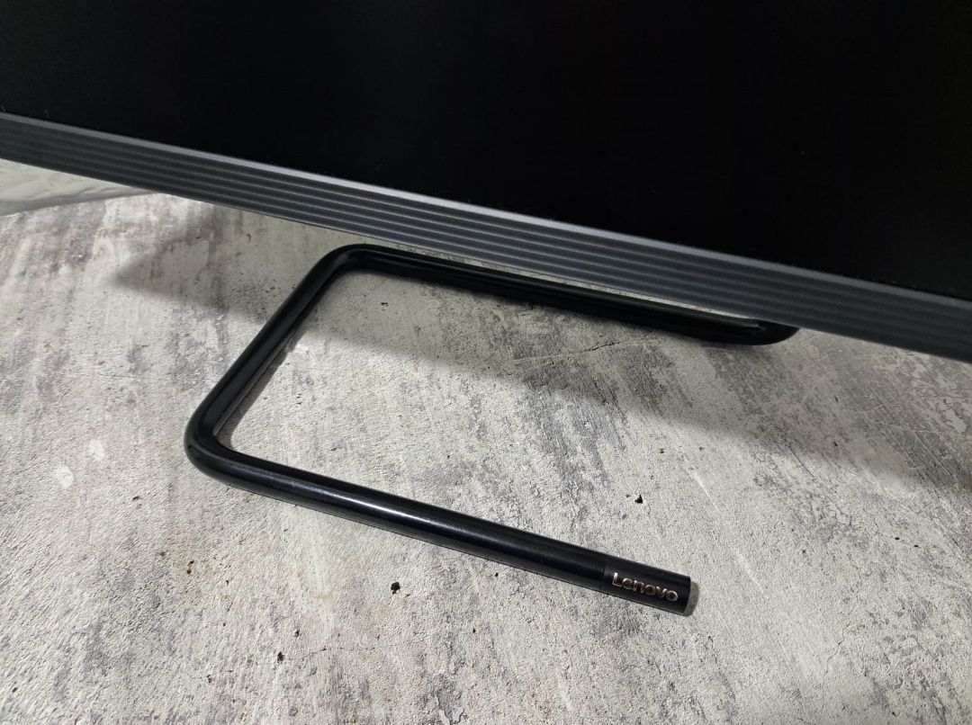 Продам моноблок Lenovo IdeaCentre A340 22ICB (идеал)