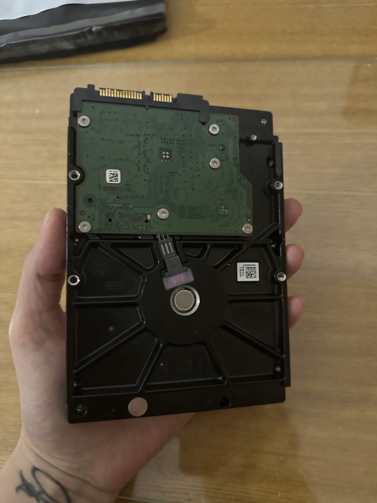 Продам Жесткий диск Seagate Barracuda ST500DM009