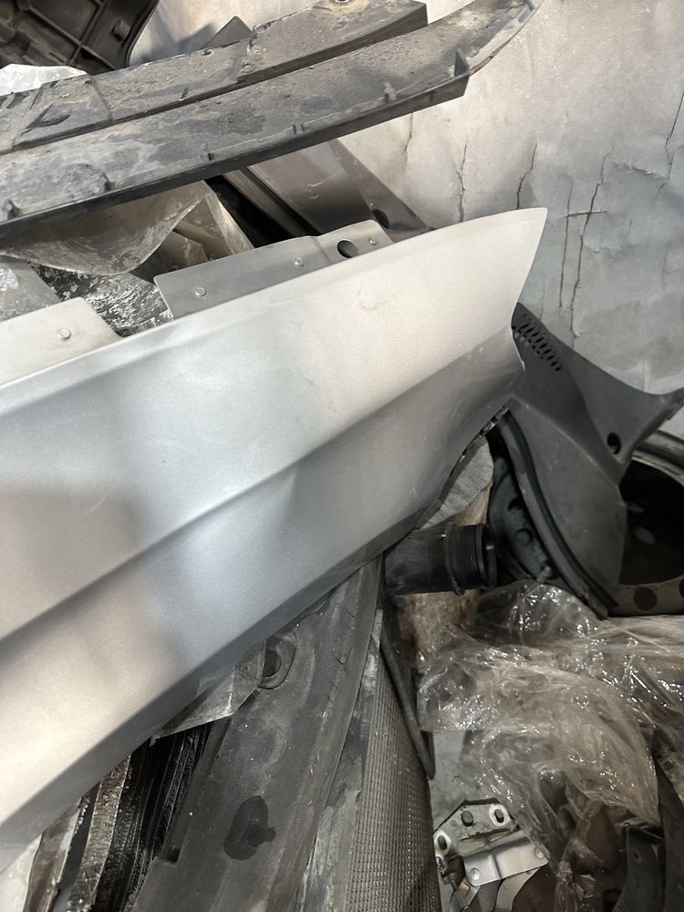 Продам запчасти на пассат B7