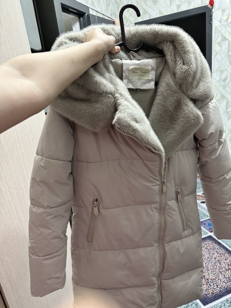 Продам зимний пуховик