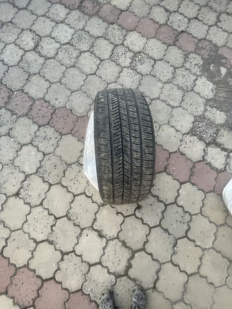 Продам Шины