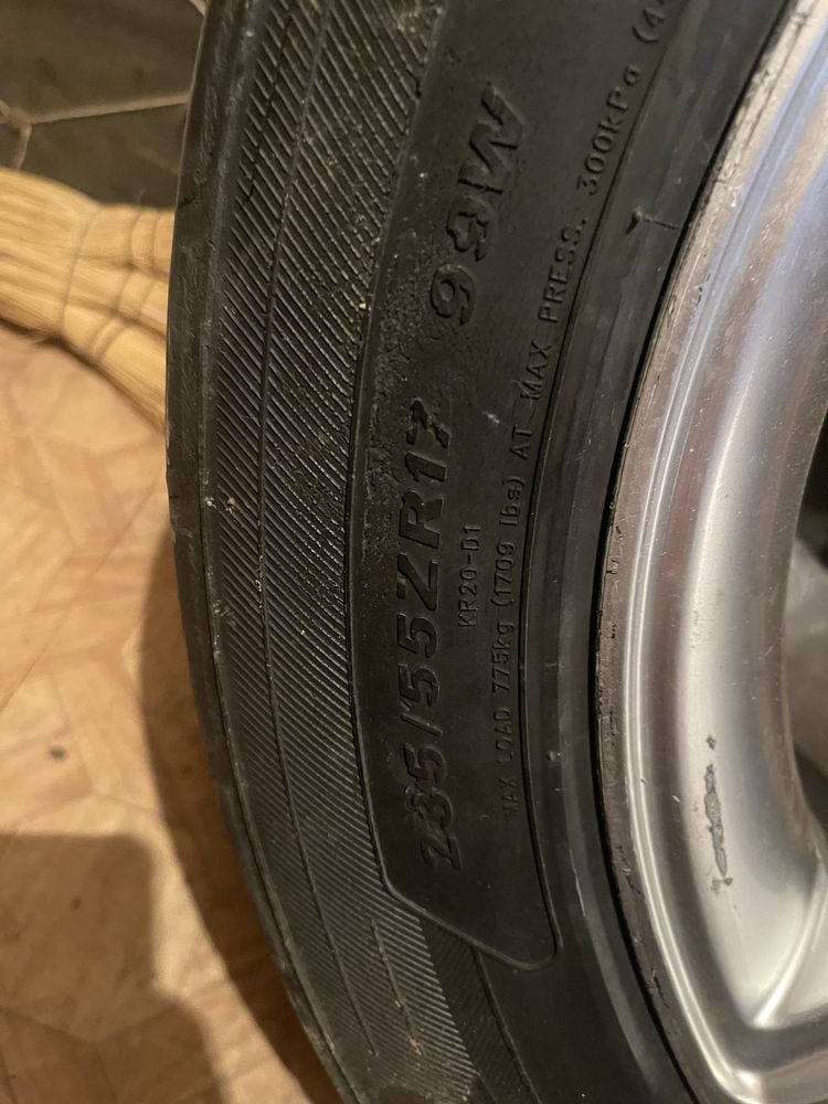 Продам диск с резиной
