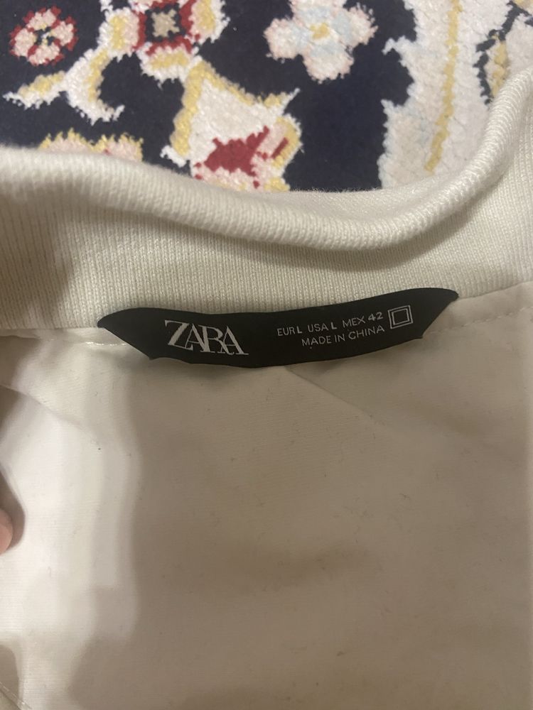 Zara ветровка  размер L