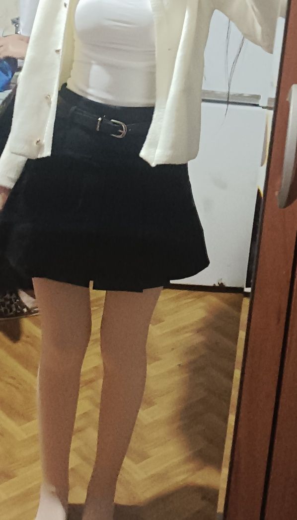 Продаю юбку новую срочно