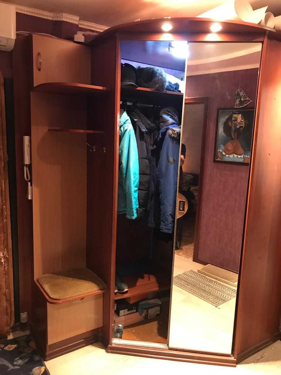 Шкаф гардероб угловой