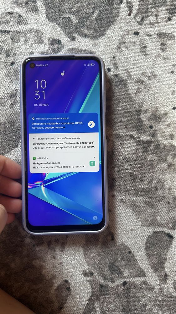 Продаю телефон (oppo A35)