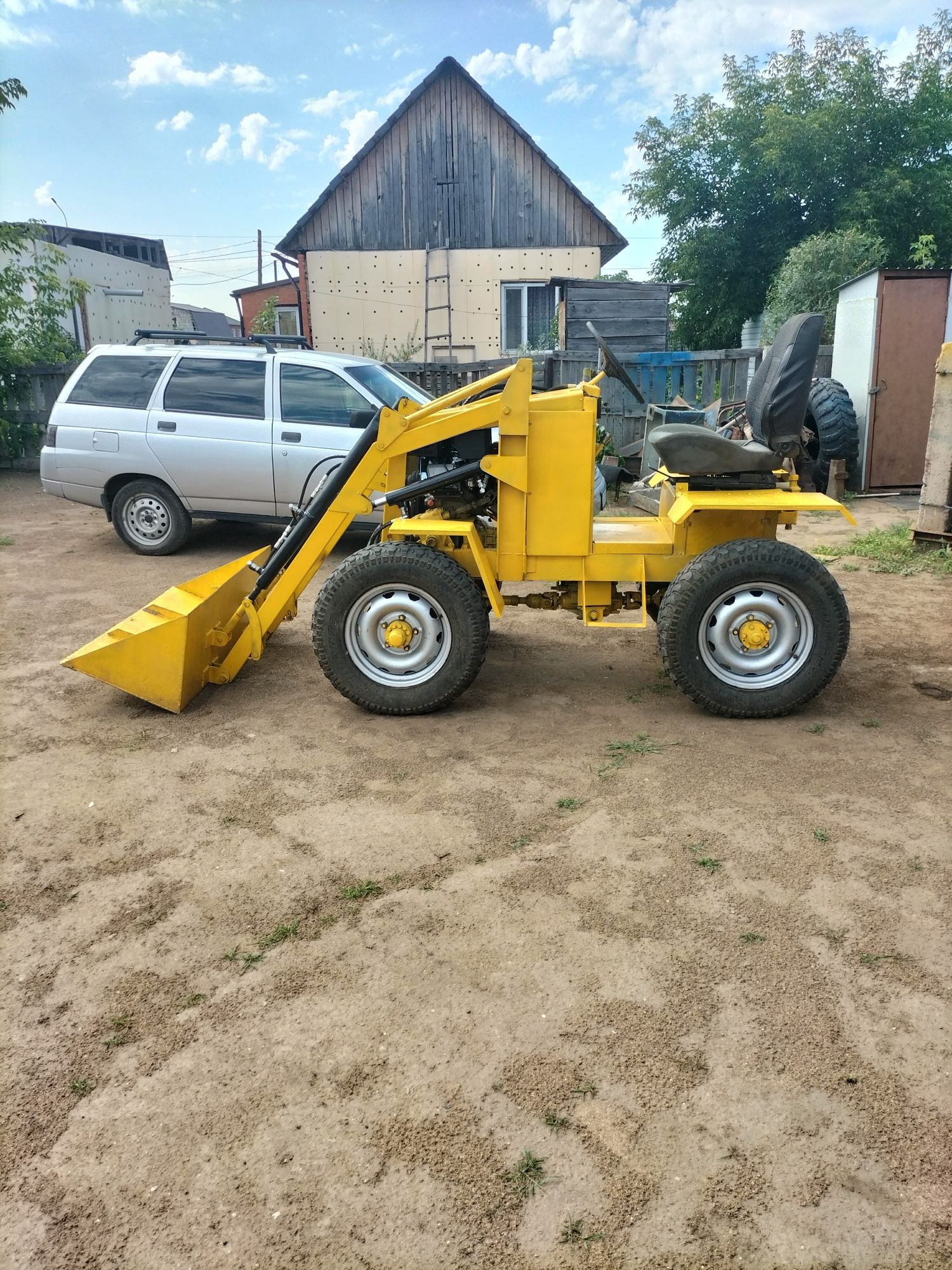 Продам минипогрузчик