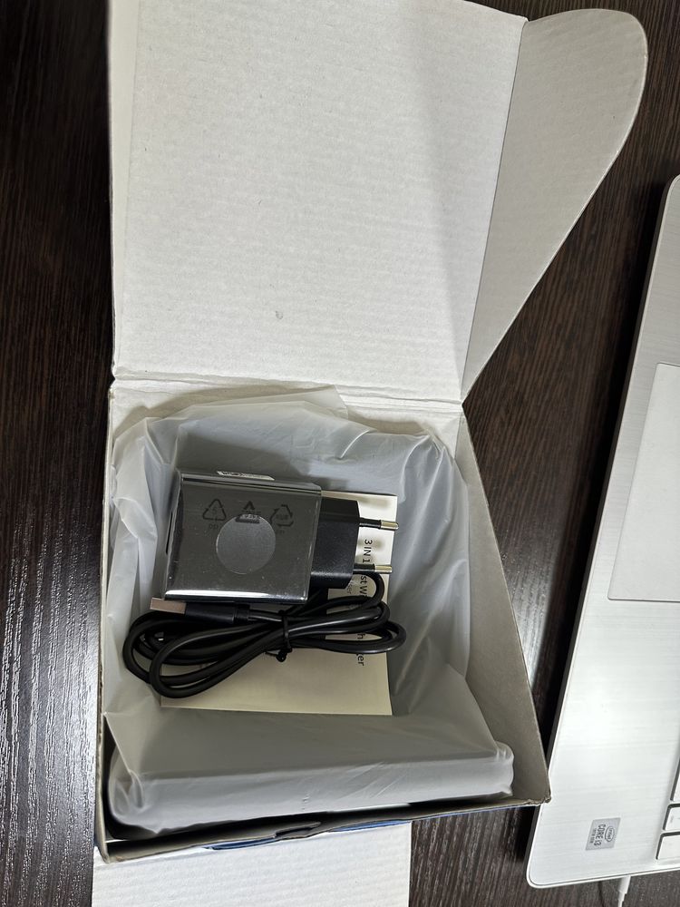 Беспроводная зарядка 15W 3 в 1 (смартфон, часы, наушники)