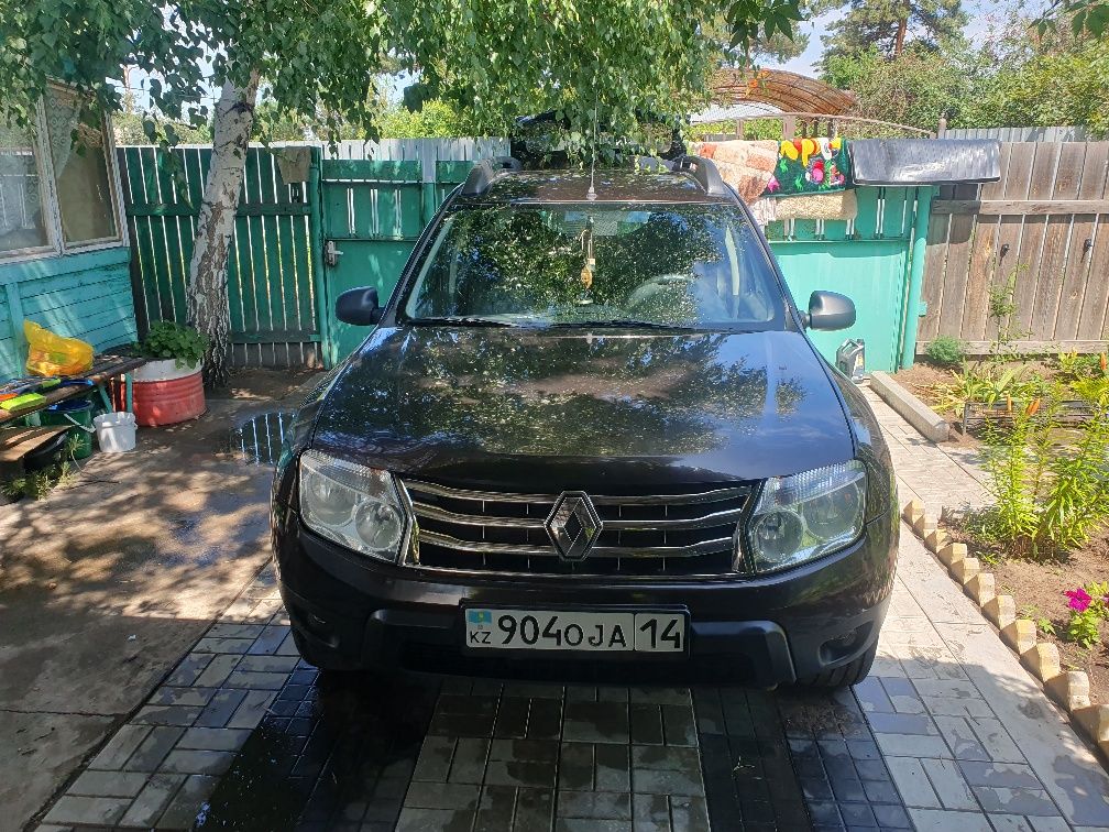 Продам машину Рено Дастер