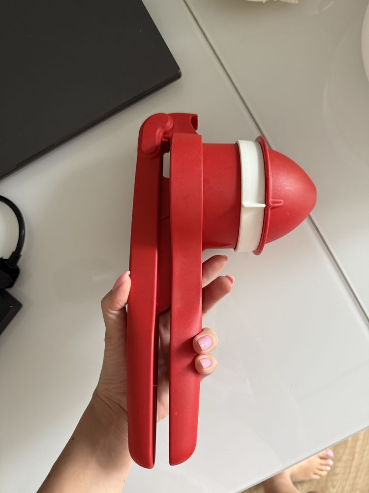 Лимонодавилка tupperware