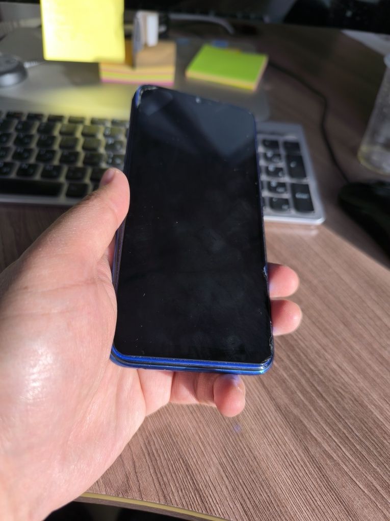 Продам телефон Redmi Note 8
