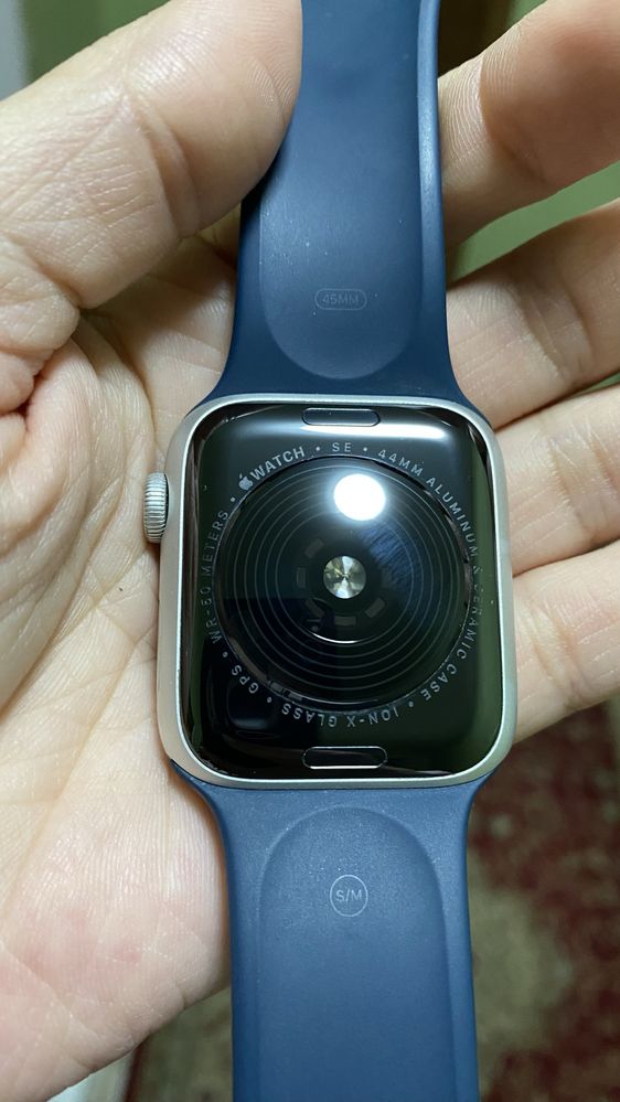 Продам смарт часы Apple watch SE и Galaxy watch3