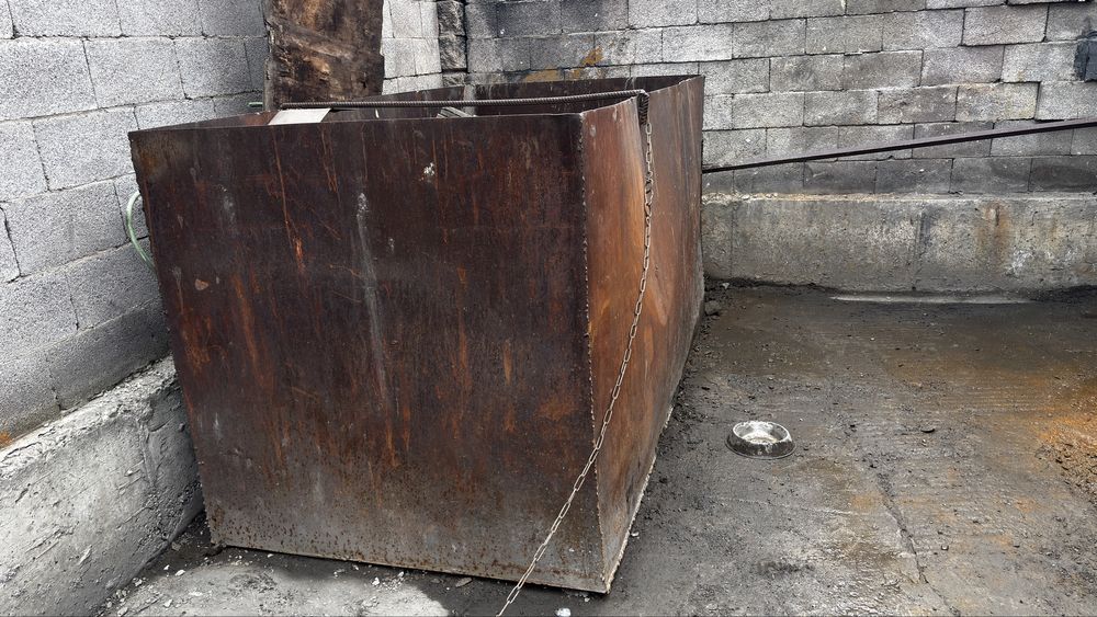 Продам емкость металлическую