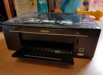 Цветной струйный принтер Epson L200 в рабочем состоянии, не ксерокс.