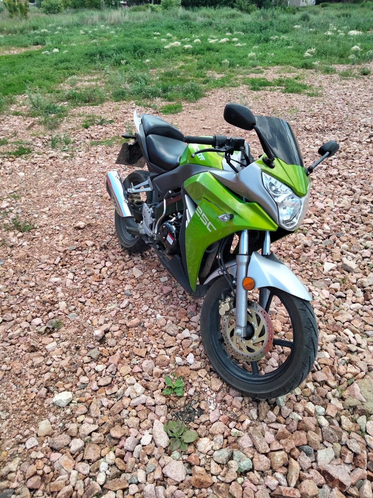 Продам мотоцикл Raser 250куб.