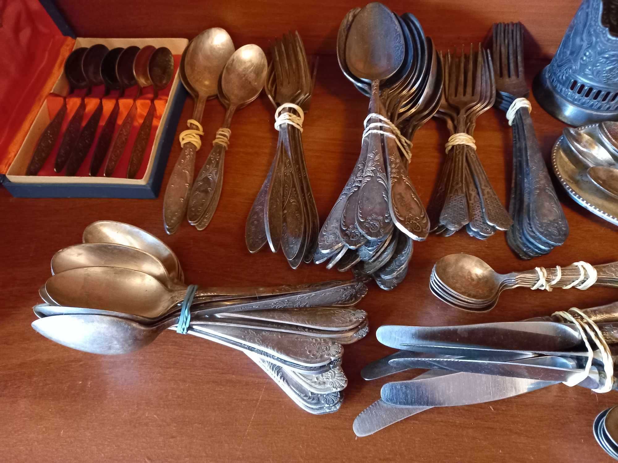 продам мельхиор ссср. смотрите все фото