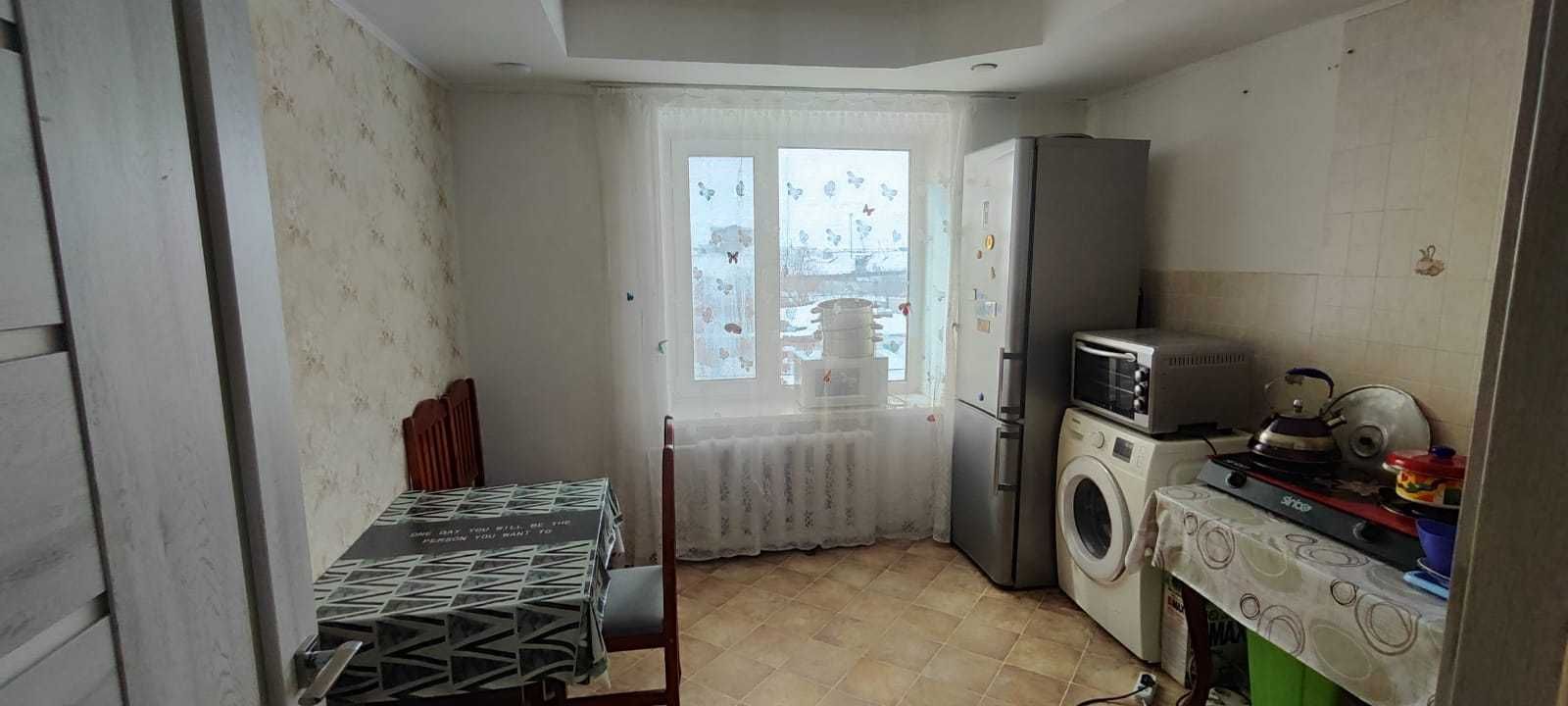 Продам срочно  4-х комнатную квартиру
